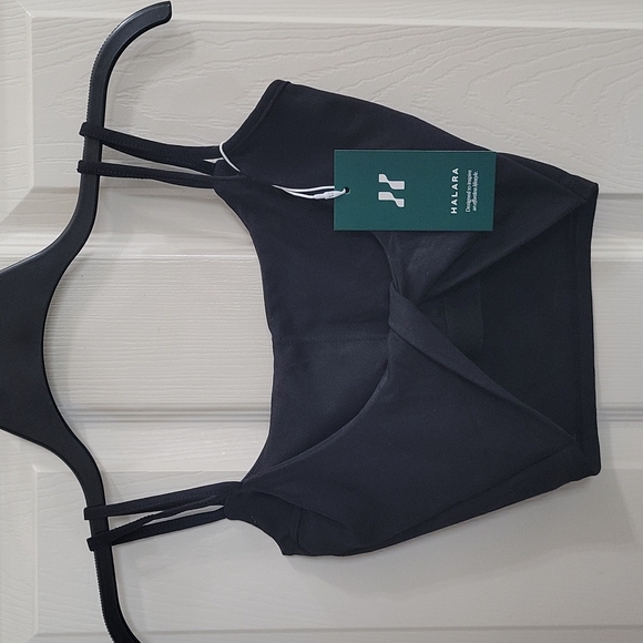 HALARA Tops - Halara top